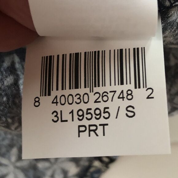 Karen Kane Floral Print Long Sleeve Blouse Pullover V Neck Shirt Small NWT - Picture 11 of 13